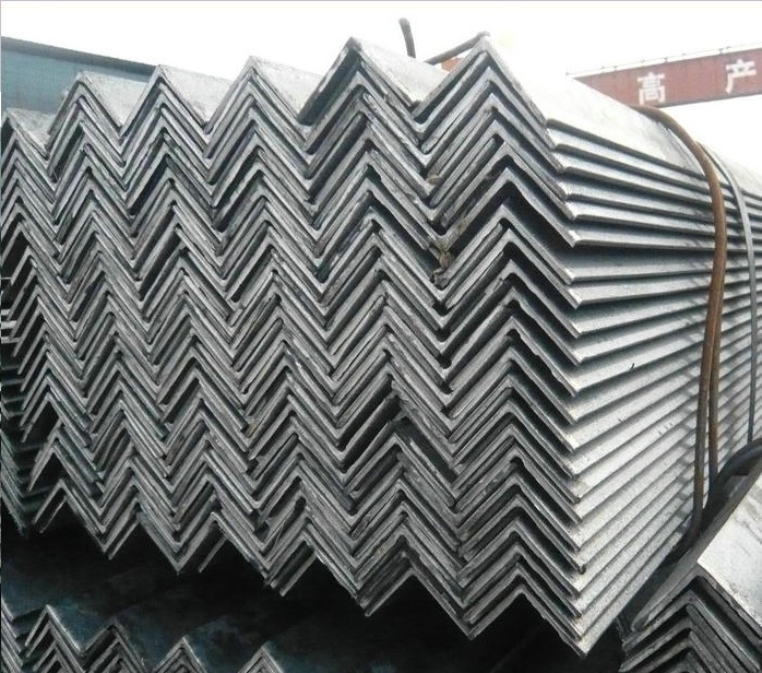 уголок металлический истра